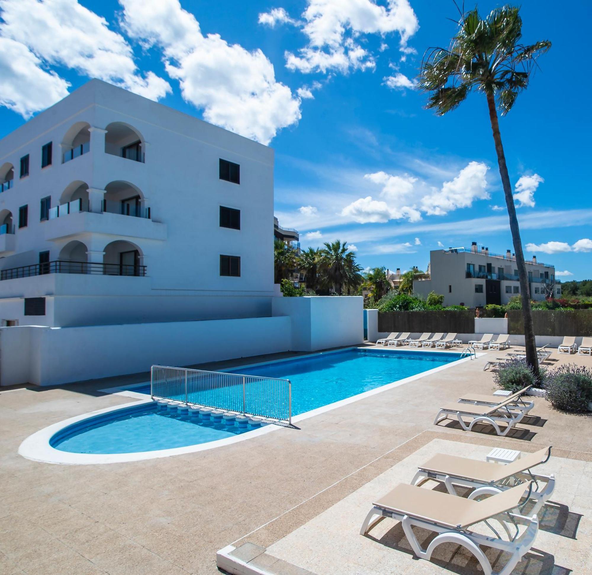 Pierre & Vacances Ros Ibiza Santa Eularia des Riu Eksteriør bilde