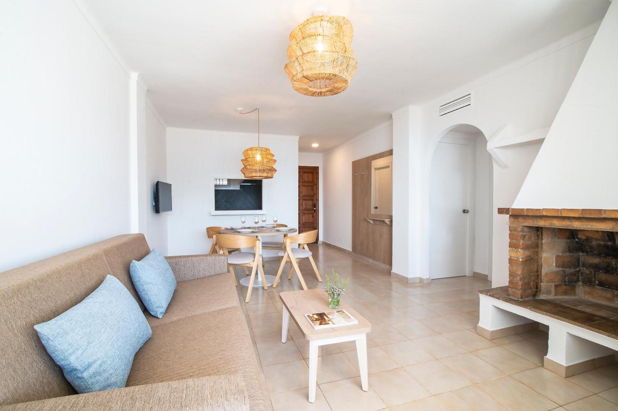 Pierre & Vacances Ros Ibiza Santa Eularia des Riu Eksteriør bilde